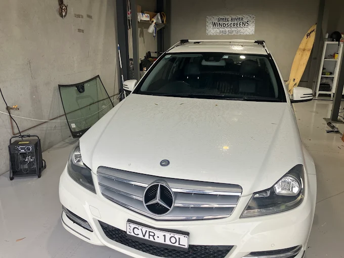 Steel River Windscreens Mercedes Benz